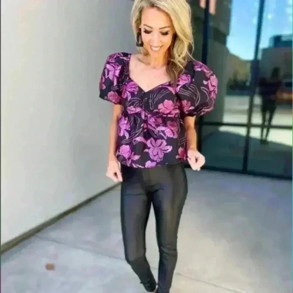 Buddy Love Tops - 💕NWT💕Buddy Love Blakely Peplum top